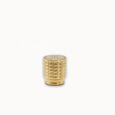 Good Quality Zinc Alloy Cap With Magnet Inside Metal Bottle Cap Non Spill Black Zamac Perfume Caps