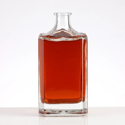 Factory Wholesale 700 ml 750 ml glass bottle Normal Flint Glass Bottle Empty square Shape Glass Bottle