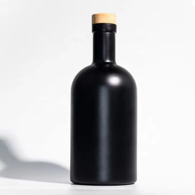 Premium Empty Cylinder Spirit 750ml Whisky Glass Vodka Bottle Price 700ml 500ml Vodka for Sale