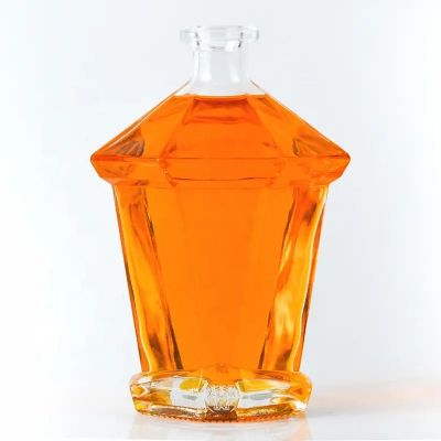 Large Capacity High Quality Shaped Clear for Vodka Bottle Whisky Brandy Vodka Spirit Liquor Glass Bottle