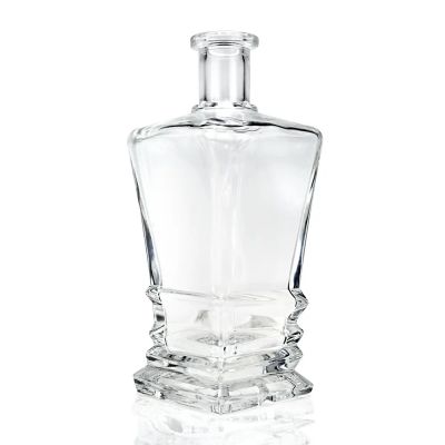 Empty Glass Bottle Vodka Gin Rum Alcohol Whiskey Bottle White Flint 700ml Liquor Glass Bottles