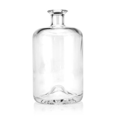 Bespoke High-end Mountain Base Super Flint Glass Premium Liquor Glass Alcoholic Beverage Bottle For Whisky Vodka Brandy Tequila