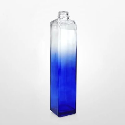 High Quality Empty 750ml Colored Round Square Liquor Bottle Glass Wine Bottle Wholesale