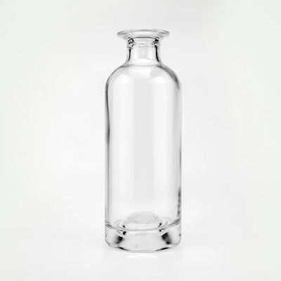 Luxury glass wine bottle 700ml whisky liquor 500ml glass vodka bottle