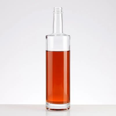 Good Quality Custom Empty Liquor Bottle 620g 700ML Vodka Glass Bottles