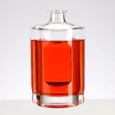 Factory manufacture various 500ml 700ml liquor XO bottle with screw cap glass wine bottle whiskey vodka wine empty spirit bottle