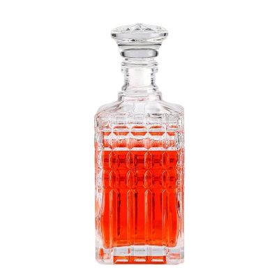 Factory Luxury High End Clear Glass Bottle Whisky Whiskey Bottles 500ml 750ml Liquor Brandy Vodka Glass Bottle