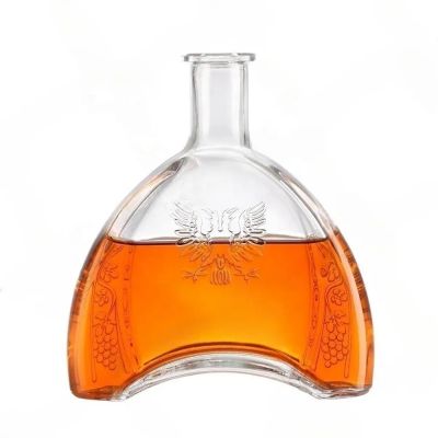 Customize Logo Design Liquor 500ml 750ml 1000ml Glass Bottle Crystal XO Glass Whiskey Bottle with Glass Stopper