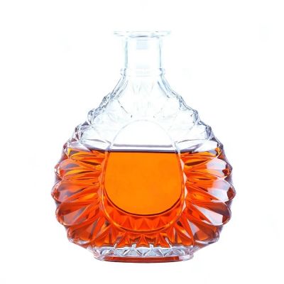 Custom Logo OEM ODM Empty Glass Liquor Bottle Free Sample 500ml 750ml Spirits Glass Bottle For Vodka Gin Whiskey