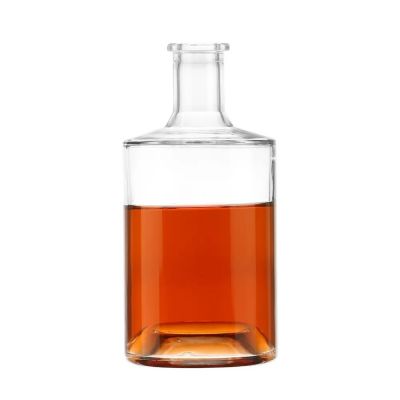 HOT Custom logo empty glass 500ml wine bottle manufacturer for wine spirit liquor vodka whisky with cork