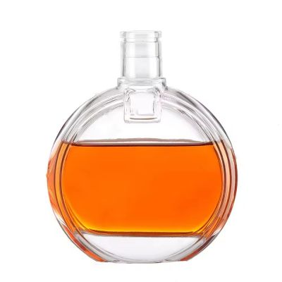 Manufacture Custom Wine Glass Bottle 500ml 700ml Whisky Vodka Liquor Glass Bottle