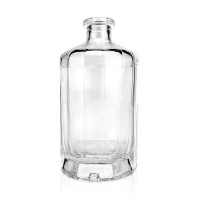 OEM ODM Alcohol Whiskey Gin Rum Tequila Wine Bottle 500ml 700ml 750ml Round Glass Vodka Liquor Bottle