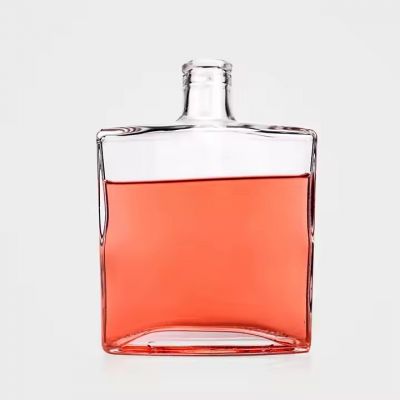 Decorative flat glass bottles for liquor or wine 700ml wholesale glass liquor bottles