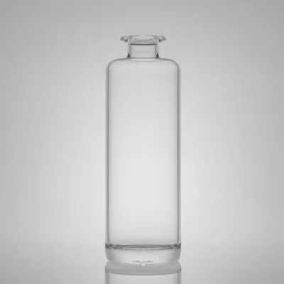 700ml 750ml Custom Round Short Neck Glass Whisky Vodka Brandy Bottle Heavy Base Glass Bottle With Cork Stopper