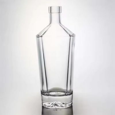 Vokda Whisky Tequila Gin Rum 500ml Spirit Glass Bottle With Mountain Bottom