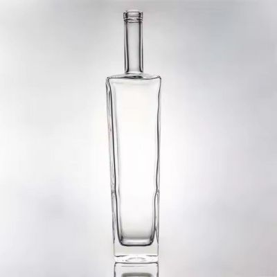 1000 ml Square shaped long neck Spirit Liquor Bottle 1000ml high flint Gin Whiskey Wine Vodka Glass Bottle with Cork