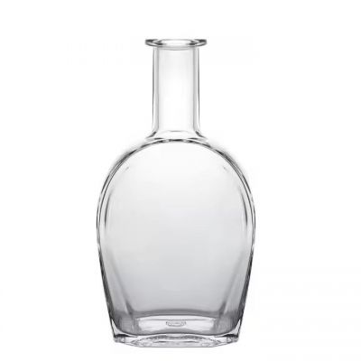 Hot sale clear customizable logo 750ml Super flint Gum Vodka whiskey Liquor glass bottles with cork