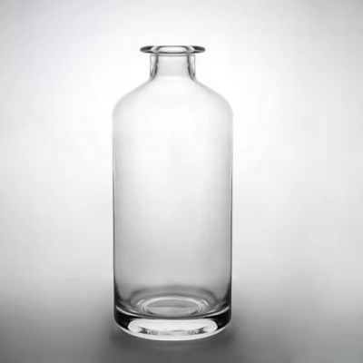 Wholesales cylindrical short neck Glass Bottle high flint gin rum champagne brandy whisky liquor glass bottle with cork