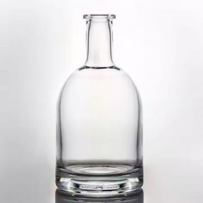 Customized Logo Design 700ml Vodka Whisky Rum Brandy Liquor Spirit Glass Bottle