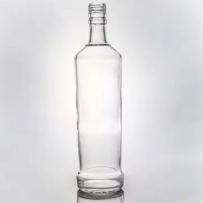 Wholesale Clear 700ml Spirit Glass Bottle For Gin Rum Vokda Whisky Tequila
