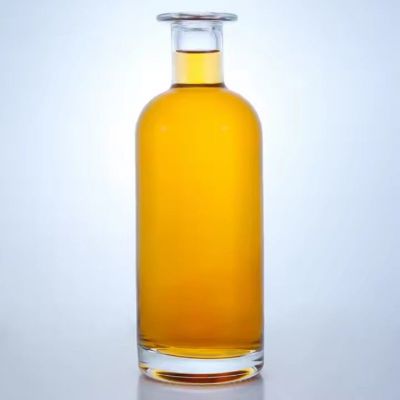China Manufacturer Round 700ml 790g Empty Whisky Brandy Gin Rum Glass Bottle With cork