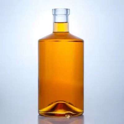 New Design 700ml 500ml Spirit Glass Bottle High White flint Tequila Round Glass Bottle With Wide mouth