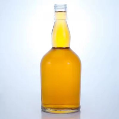 Factory Manufacturer 520ml Spirit Glass Liquor Bottles Rum Whisky Gin Tequila Vodka With Lid