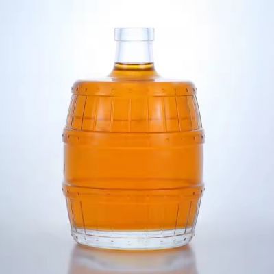 Botella de vidrio de tequila de forma especial de alta calidad de 500 ml, 700 ml y 750 ml con tapa