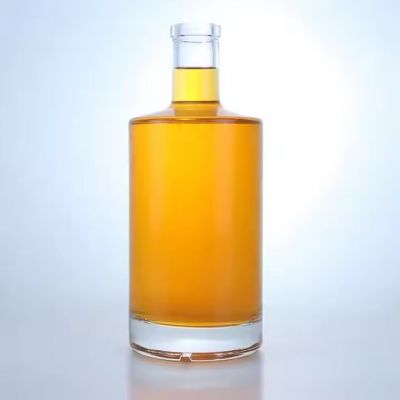 Tequila redondo adaptable 500ml 700ml 750ml del whisky de la vodka de la botella de cristal con el corcho