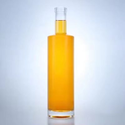 Venta al por mayor Botella de vidrio de tequila Super Flint Clear 500ml 700ml 750ml con tapa