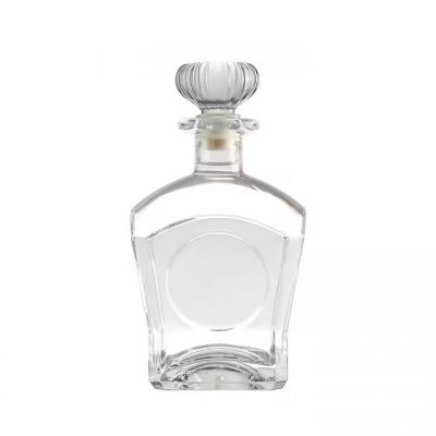 high quality customized logo 700ml glass liquor bottles for sale
