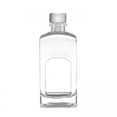 700ml small size whisky vodka rum spirits glass bottle with screw cap