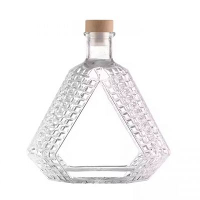 100ml cheapest screen printing triangle shape vodka bottle with lid