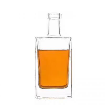 High Grade Transparent 500ml Vodka Whiskey Glass Liquor Bottle With Lids Brandy Bottles