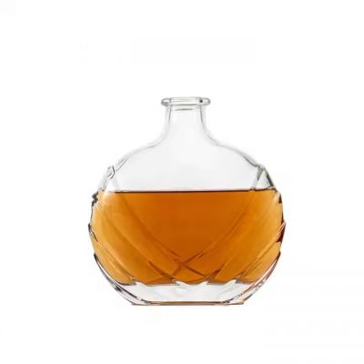 Luxury crystal lead-free foreign Bourbon wine bottle xo brandy bottles XO liquor decanter 750ml glass bottles for whiskey
