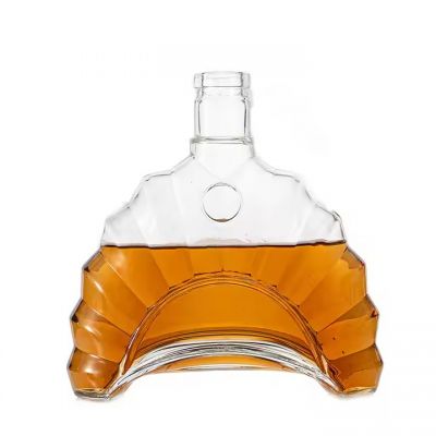 Luxury 500ml 750ml 1000ml Cork Top Screw Top Cap Whiskey Brandy Spirits Glass Bottles