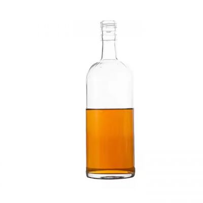2023 Hot Sale 500ml 700ml 1000ml round empty Luxury Crystal glass vodka bottle with cup