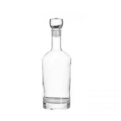 Factory Price Cosmetic Packaging 500ml Vodka Liquor Bottle Glass Bottles Wholesale