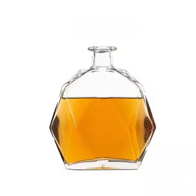 Custom Empty 750ml Round Glass bottle with screw caps Factory Direct supply whiskey bottles