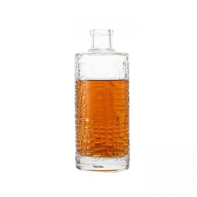 700ml 750ml Nordic Empty Vodka Spirit Glass Liquor Bottle with Cork for liquor Bottle