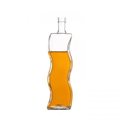 Latest Design custom 500ml 700ml 1000ml Extra Flint Skull Shape brandy bottle glass