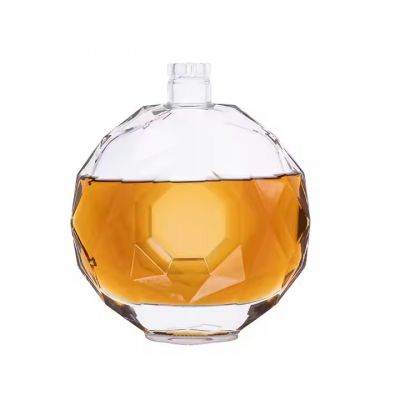 Manufacture Price Exquisite Empty Clear Glass Liquor Wine Glass Whiskey Bottle
