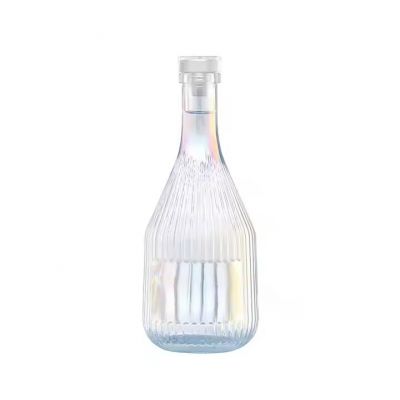Wholesale Round Clear Empty 300ml 500ml Vodka Spirit Bottle Gin Liquor Glass Bottle With Cork