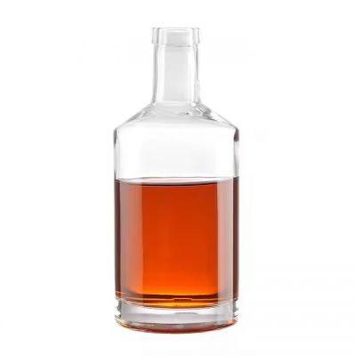 High grade empty alcohol glass bottle 500ml 750ml whiskey vodka bottle wine glass bottle wholesale