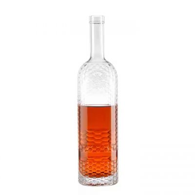 Wholesale hot selling round pattern 500ml 750ml vodka brandy rum whiskey glass bottle with cork