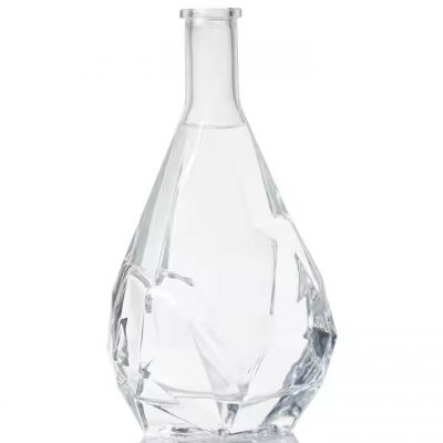Customized Irregular 500ml 700 ml Spirit Liquor Bottle transparent vodka whiskey glass bottle with corks