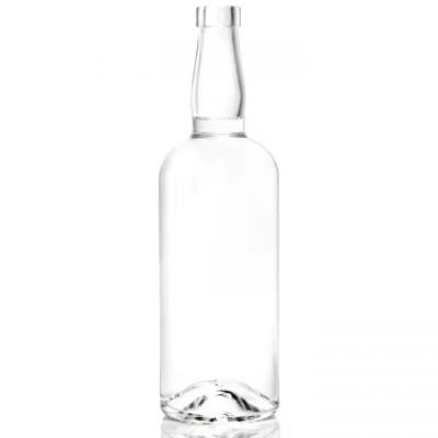 Factory Customized 750ml clear empty whisky vodka glass bottle juice beverage rum glass bottle with cork