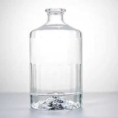 Fancy Clear 500ml 700ml 750ml Spirits Vodka Gin Rum Liquor Whisky Alcoholic Beverage Glass Bottle