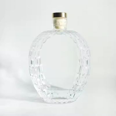 Flat 700ml 750ml Oval Shape Flask Customized Factory Price Glass Spirits Bottle Brandy Whisky Gin Tequila Glass Bottle