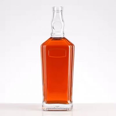 Unique transparent 750ml glass bottle square whisky glass bottle